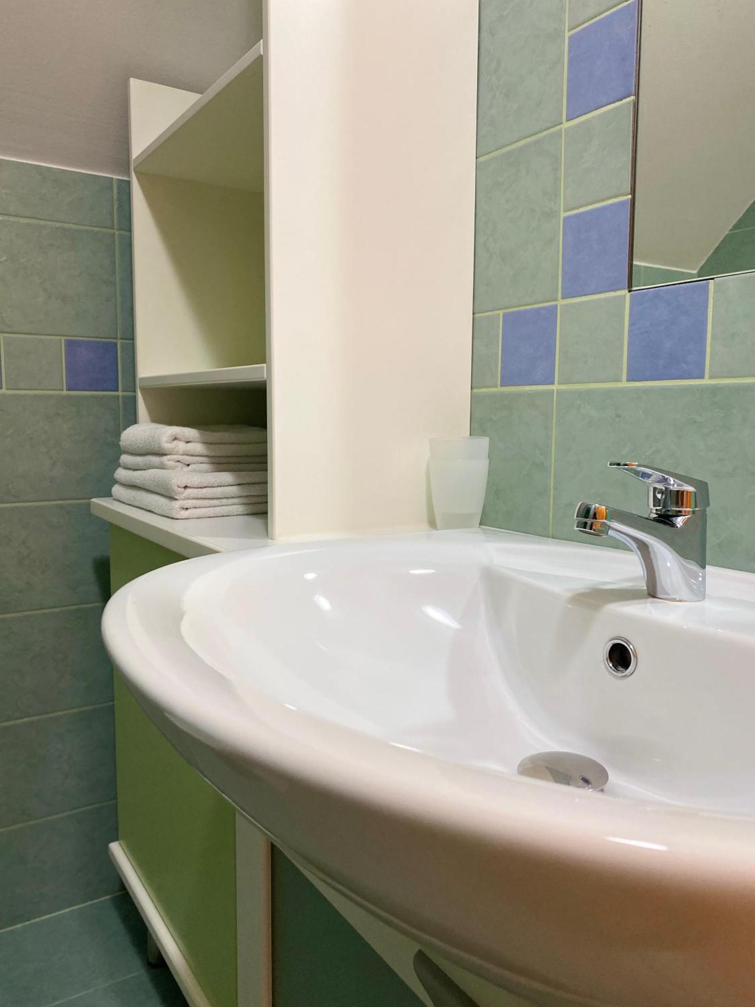 בובק Apartments Alpha Center מראה חיצוני תמונה